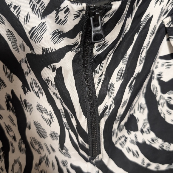Bimba Y Lola Zebra Flowy Pants (M) - Picture 3 of 8